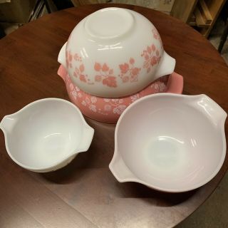 1950 ' s Vintage Pyrex Pink White Gooseberry Cinderella Nesting Mixing Bowl Set 7