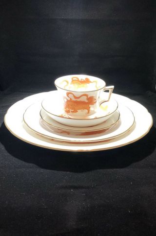 Wedgwood Chinese Tigers - Red In 5 Pce Setting.  Ends 12/1