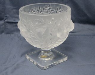 Lalique France Elizabeth Sparrow Bird Footed Pedestal Crystal Bowl Or Vase
