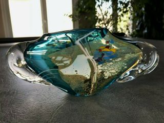 RARE 1987 Signed Chris Thornton Abstract Blue & White Art Glass Vase 8