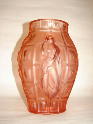 French Art Glass Lalique Large Pink Vase With Nymphs Decor 9 1/2 "