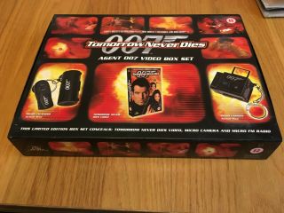 James Bond Tomorrow Never Dies Agent 007 Video Box Set Mini Camera Fm Radio Rare
