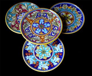 Deruta Italian Pottery Set Of 4 8 " Plates Hand Painted