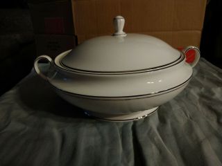 Lenox Federal Platinum Covered Vegetable Bowl 9.  5 Inches