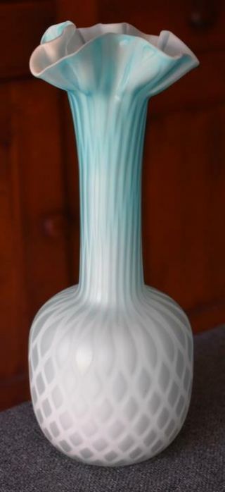 1880 Mt Washington Blue Diamond Quilted Mother Of Pearl Satin Cased Glass Vase 1