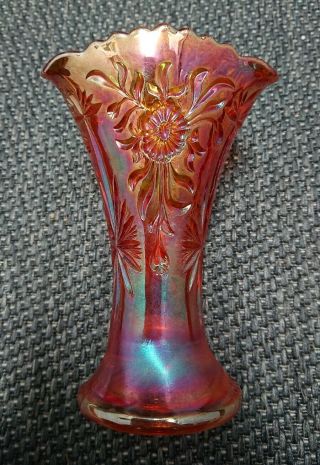 Eda Carnival Glass 6.  1/2 " Tricorner Vase - Floral Sunburst