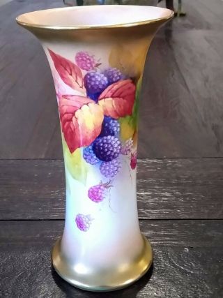 Royal Worcester Porcelain Berry Painted Vase 1941 Kitty Blake