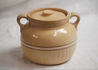 Antique Primitive Red Wing Saffron Ware Pottery Bean Pot W Lid Bottom Stamped