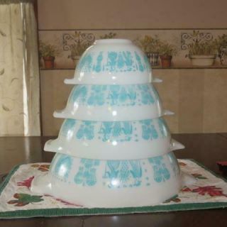 Pyrex 4 Pc All Turquoise & White Amish Butterprint Cinderella Bowl Set 441 - 444