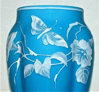Thomas Webb Topaz Blue Cameo Art Glass Vase / Morning Glory Flowers & Butterfly 5