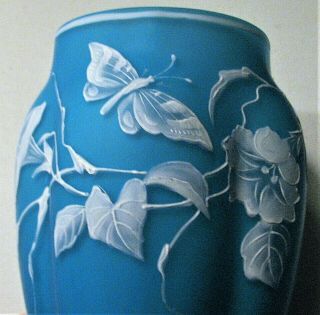 Thomas Webb Topaz Blue Cameo Art Glass Vase / Morning Glory Flowers & Butterfly 6