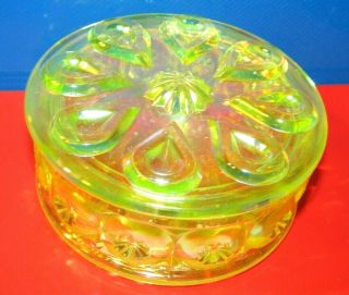 1993 Nib Rare Weishar Glass Vaseline Carnival Edition Moon & Stars 4 " Powder Box