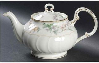 Noritake Brookhollow Short Tea Pot In 4704