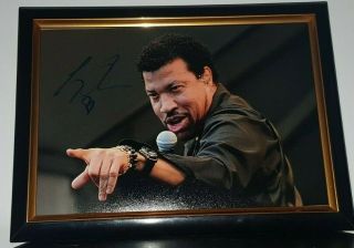 Lionel Richie Hand Signed - With - Framed 8x10 Autographed 8x10