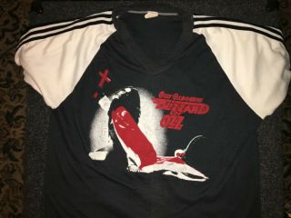 Rare V Neck Vintage 1981 Ozzy Osbourne Blizzard Of Ozz Concert Shirt L