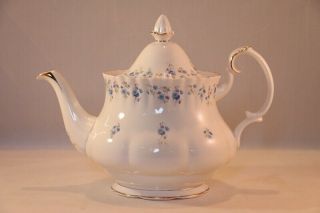 Vtg Royal Albert Bone China Memory Lane Large Teapot Tea Pot England