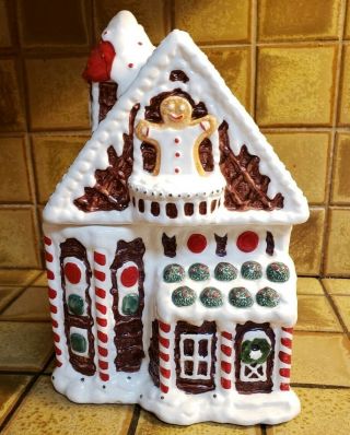 R.  H.  Macy Co 1994 Vintage Ceramic Gingerbread House Christmas Cookie Jar