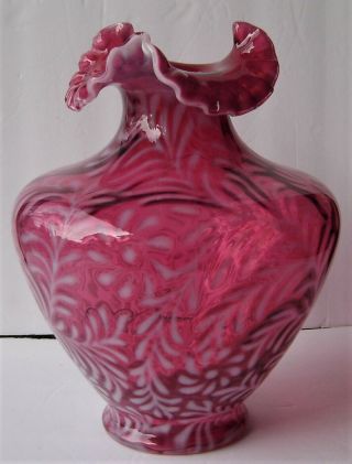 Gorgeous Large Fenton Cranberry Opalescent Daisy & Fern Vase 11 1/4 " Nm