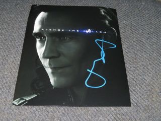 Tom Hiddleston Signed 8x10 Photo Avengers Marvel Thor Loki 3
