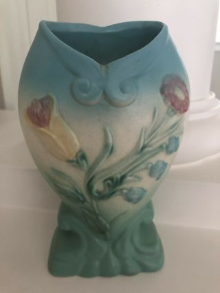 Hull Pottery Bow Knot B - 3 - 6 1/2 Vase