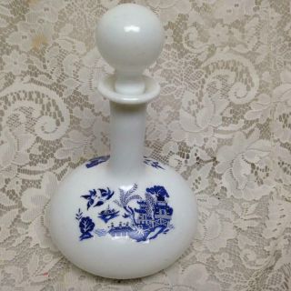 Vintage,  Rare,  Blue Willow 3pc Set Milk Glass Tumble - up 6