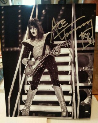 Kiss Ace Frehley Signed 1977 Live Photo Love Gun Tour