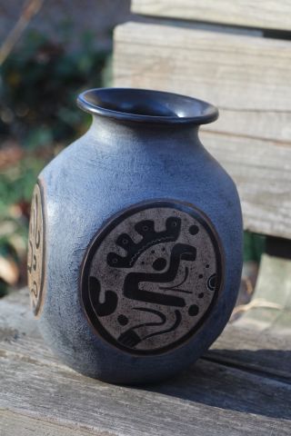 Nicaraguan Pottery Flower Vase Handmade Mayan Ceramic Art Artist Clay