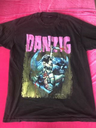 Danzig,  Danzig 3 How The God’s Kill,  Vintage 1992 Tour Shirt Size Xl