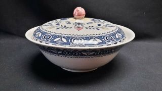 Johnson Brothers England Hearts & Flowers - Round Covered Vegetable Bowl