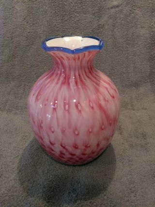 Dlf Fenton Art Glass Vase Pink Blue Rim 7.  5 " Tall