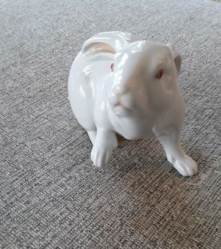HEREND Hand Painted Vintage White Bunny Rabbit Figurine One Front Paw Foot Up 6