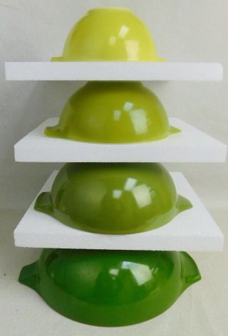 Vintage Set 4 Pyrex Nesting Mixing Bowls Avocado Green Olive Lime Retro