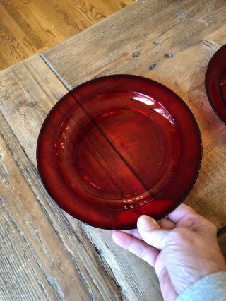 Vtg Arcoroc France 8 Salad/Dessert Royal Ruby Red Plates 7 1/2” Retired Pattern 8