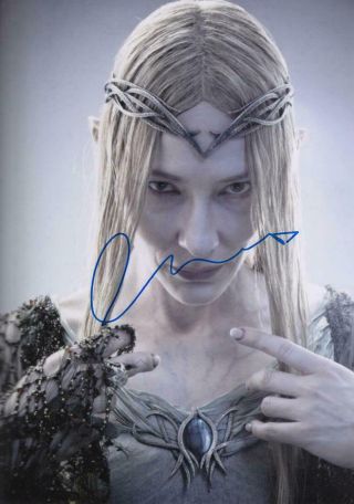 Cate Blanchett Signed Autograph 8.  5x11 Photo / (galadriel Lord Of The Rings)