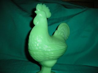 Vintage Green Glass Covered Rooster Chicken Candy Dish Bowl Tall Standing Jadite