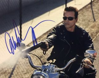 Arnold Schwarzenegger Terminator Autographed Signed 8x10 Photo Reprint