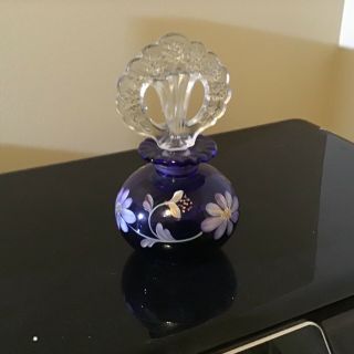 FENTON HAND PAINTED PURPLE PERFUME WITH LOVELY STOPPER 2
