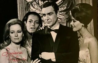 Luciana Paluzzi Signed Autographed Photo.  James Bond.  Sean Connery.  Thunderball.