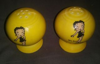 Vintage Fiesta Ware Betty Boop Salt And Pepper Shakers Hard To Find