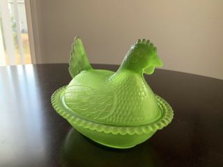 Vintage Frosted Lime Green Indiana Hen On Nest Candy Dish Frost Glass 3
