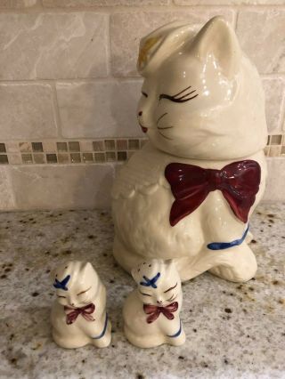 Vintage Shawnee Puss N Boots Cookie Jar With Matching Salt And Pepper Shakers