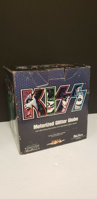 Kiss Motorized Glitter Globe - Vintage 2003 - Spencer ' s Exclusive 5