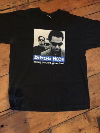 Vintage Depeche Mode T - Shirt.  2005.  Size Large
