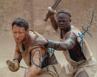 Russell Crowe & Djimon Hounsou Gladiator Signed Autograph 8x10 Photo