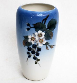 Vtg Royal Copenhagen Denmark Blackberry Blossom Floral Vase 288 51 - Pocelain