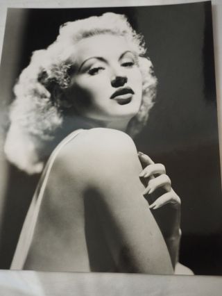 Betty Grable 8 X 10 " B & W Studio Still Photograph