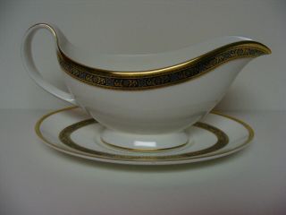 Royal Doulton Harlow - Gravy Boat And Underplate