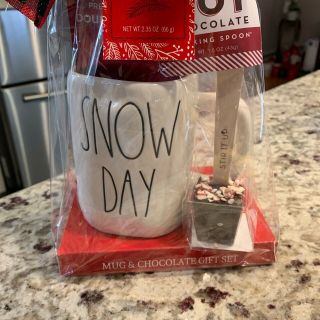 Rae Dunn Ll Snow Day Mug Christmas Ghirardelli Chocolate Gift Set