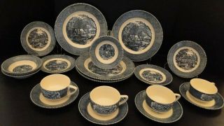 Royal China Currier Ives 20 Piece Four Place Settings Starter Set