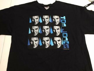 Tom Jones World Tour 2005 Concert Graphic T - Shirt Adult Large